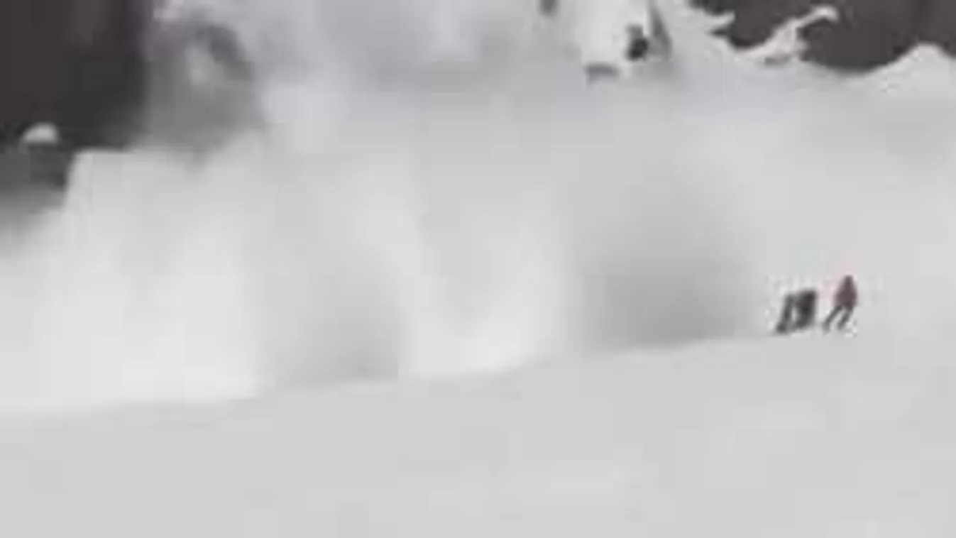 Halálos lavinát videózott le egy alpesi síző!