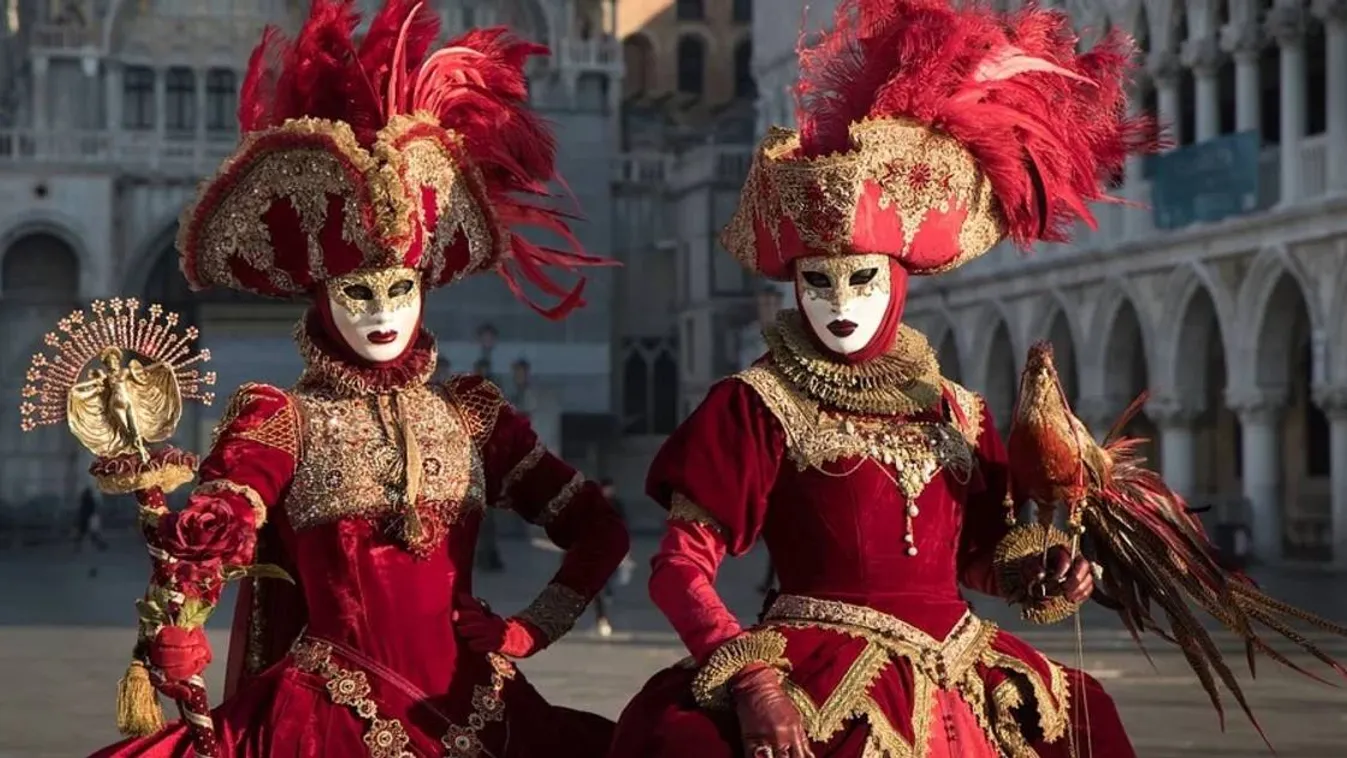 Megkezdődött a velencei karnevál, kamerákkal figyelik a turistákat