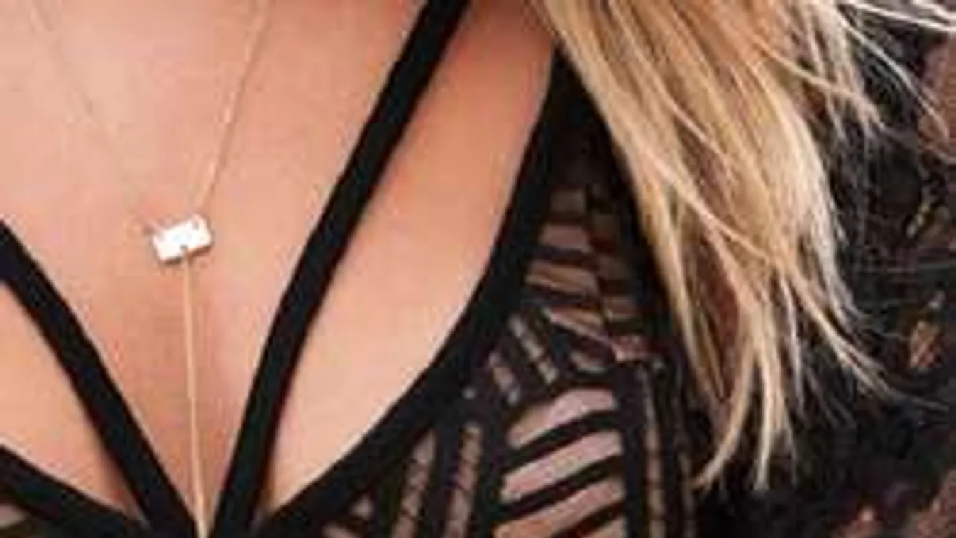 A push-upnak vége! Ebben a melltartóban hódít 2017-ben a nő!