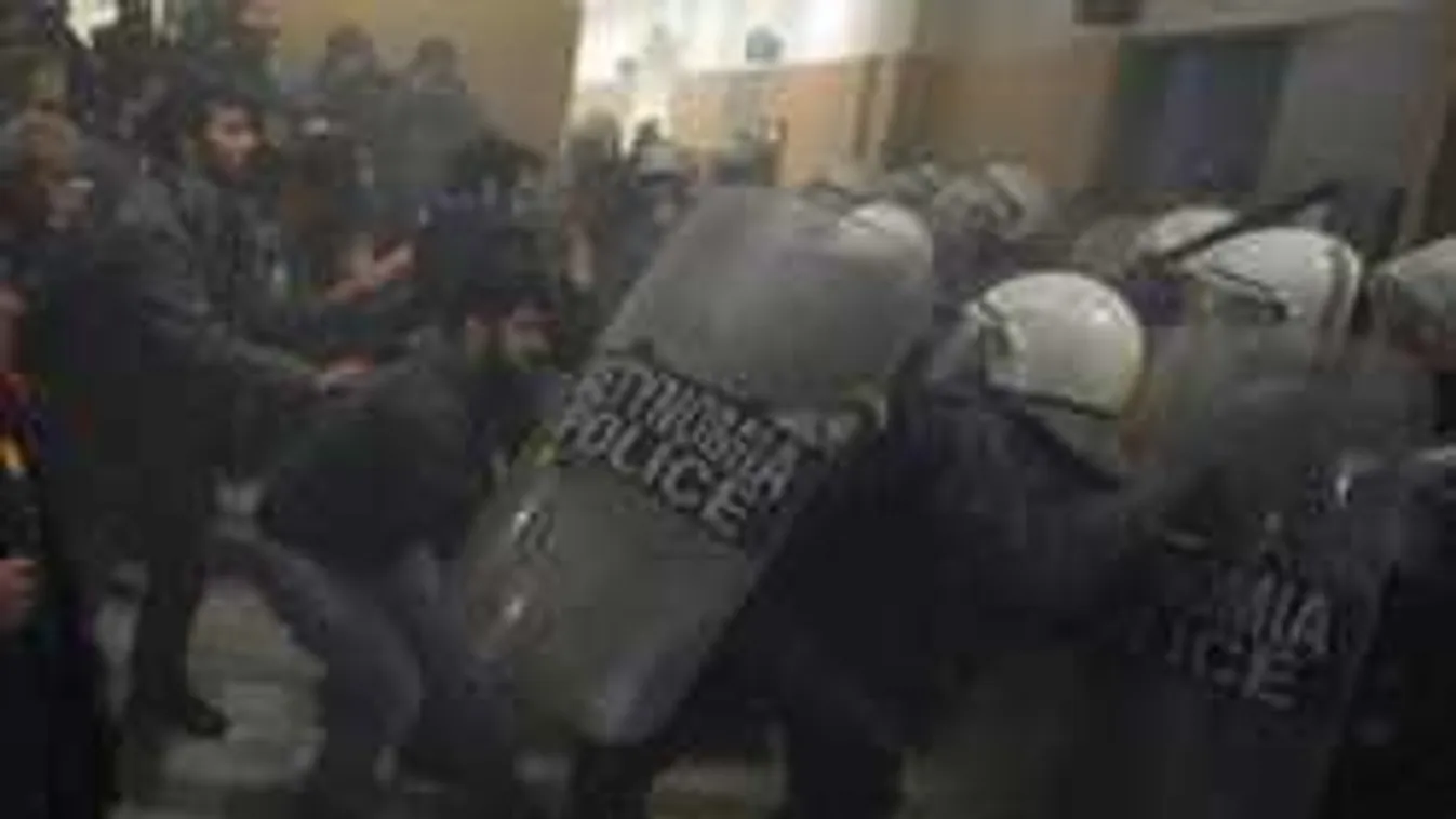 Elszabadult a pokol Görögországban