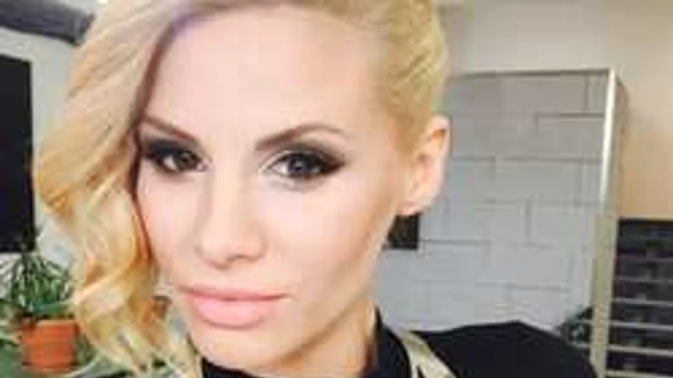 Fürdőkádban kényeztette magát a szexi magyar sztár