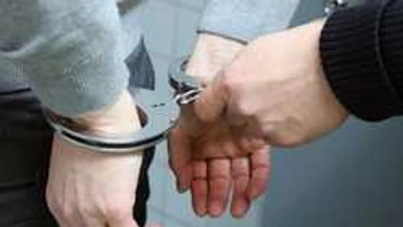 Megrázó videó, huszonéves fiatal hajtott emberek közé Londonban