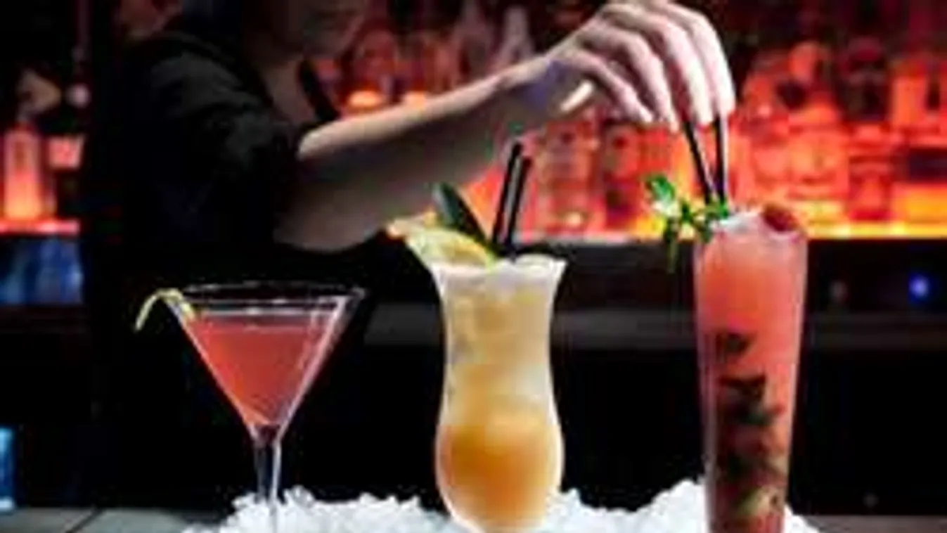 Mindent lát a kocsmapultos, eszméletlen sztorik!