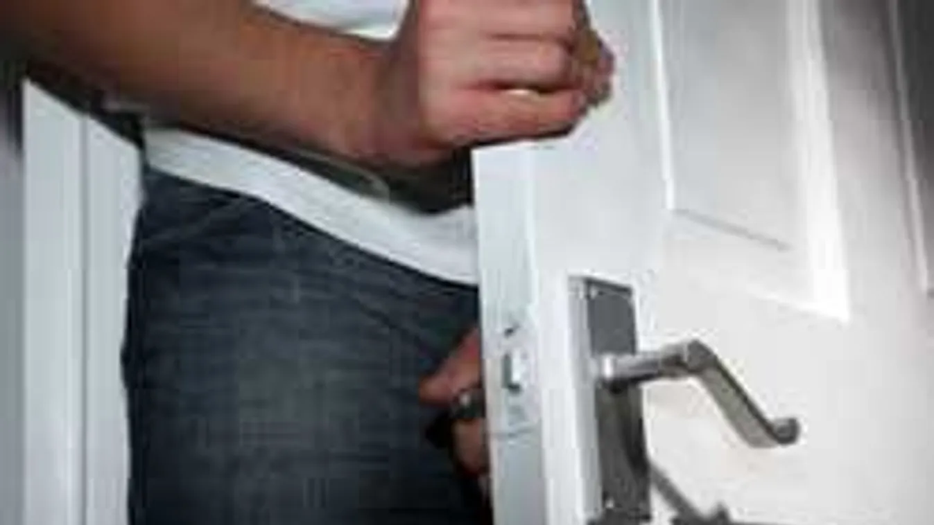 Hirdetésben vadászott áldozataira a szajoli pedofil