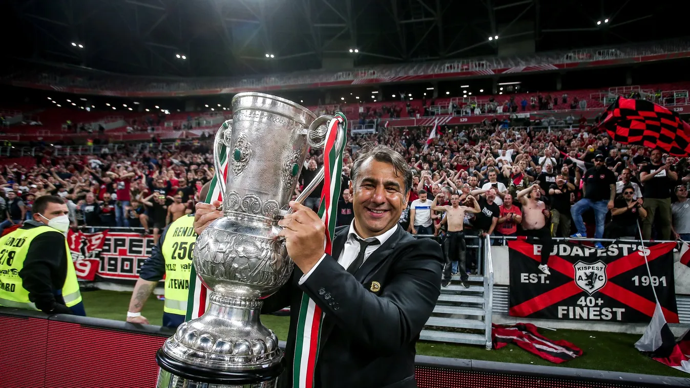 Így is lehet: megható üzenettel búcsúzik a leváltott NB I-es fociedző