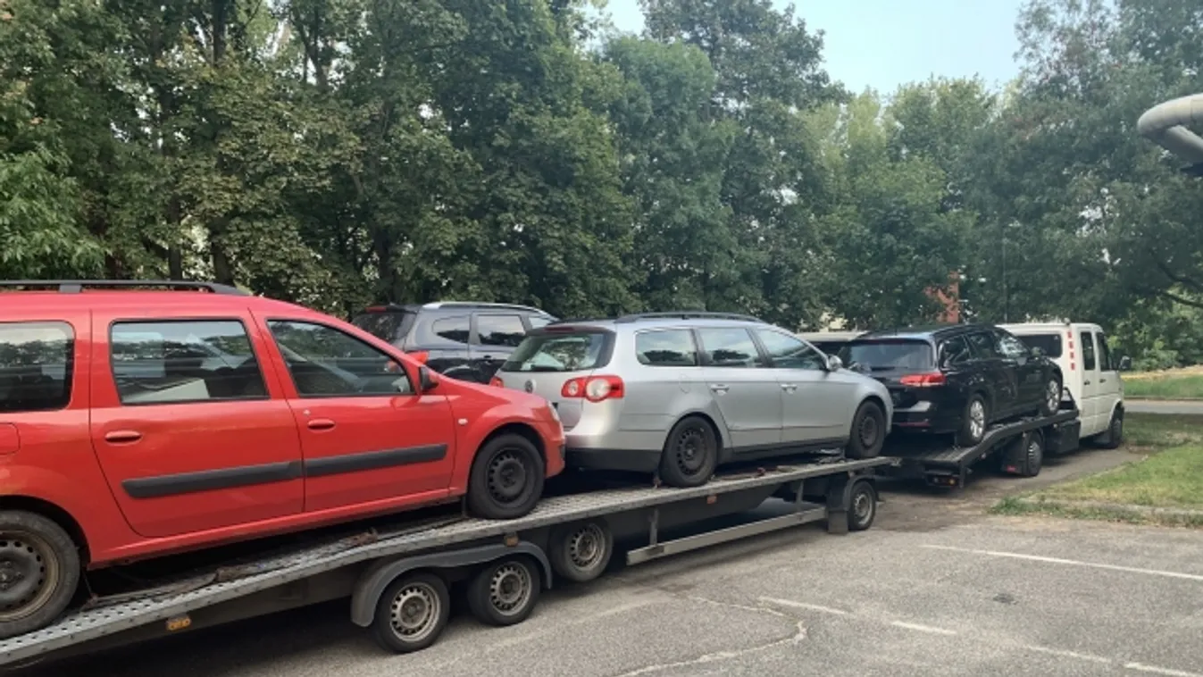 Durva román horrorkaravánt fogtak a rendőrök az M3-ason