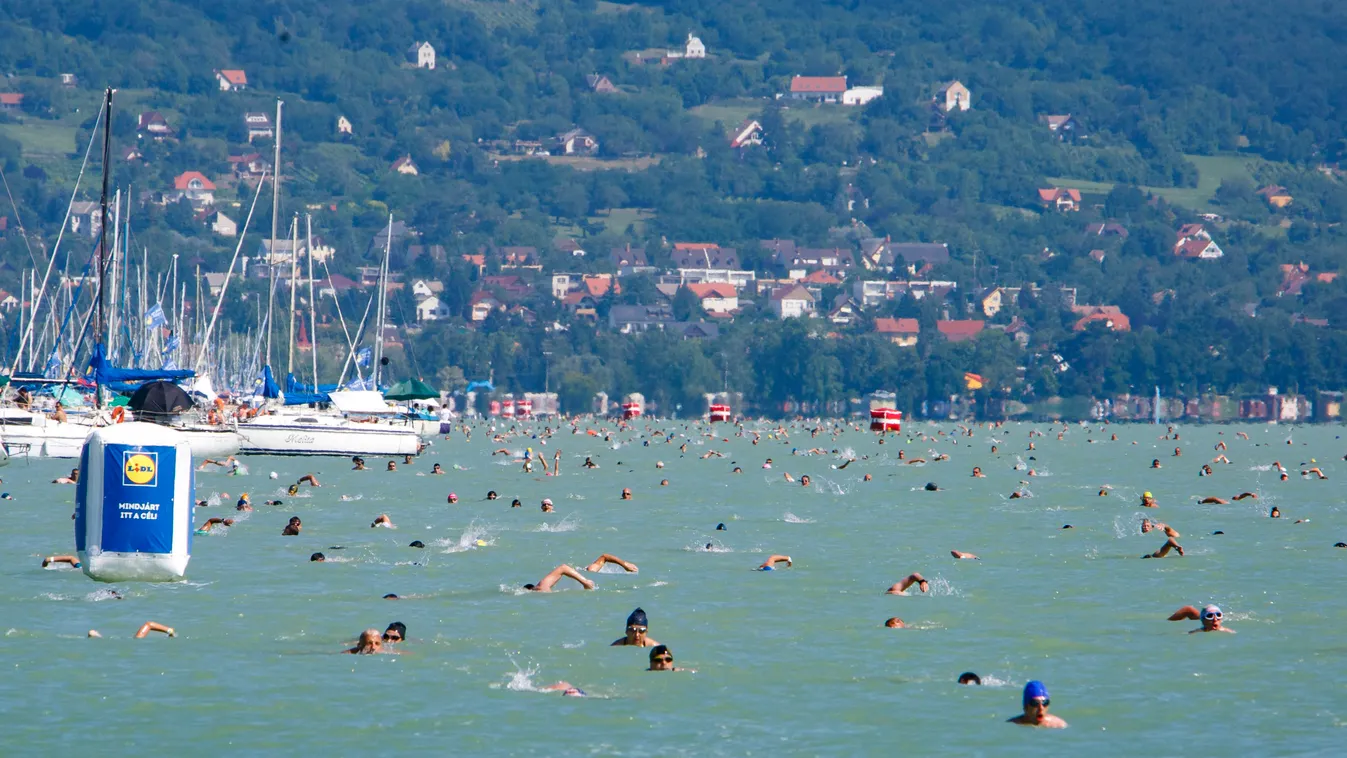 Ez lesz az újdonság az idei Balaton-átúszáson