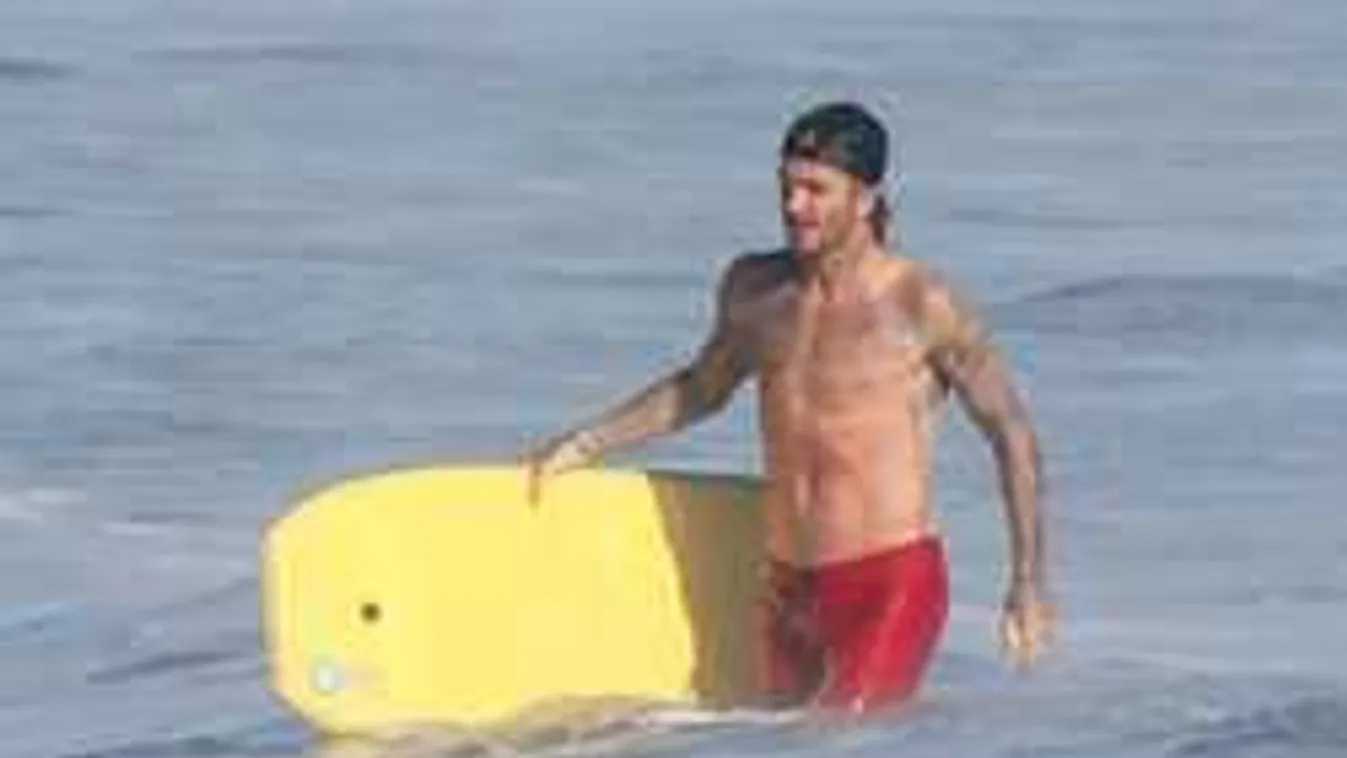 David Beckham és kislánya strandolós képeitől elolvad a szíved