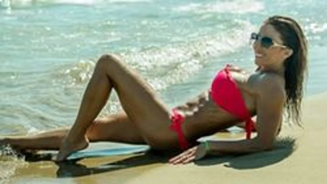 Rubint Réka csodájára járnak a strandolók a török tengerparton