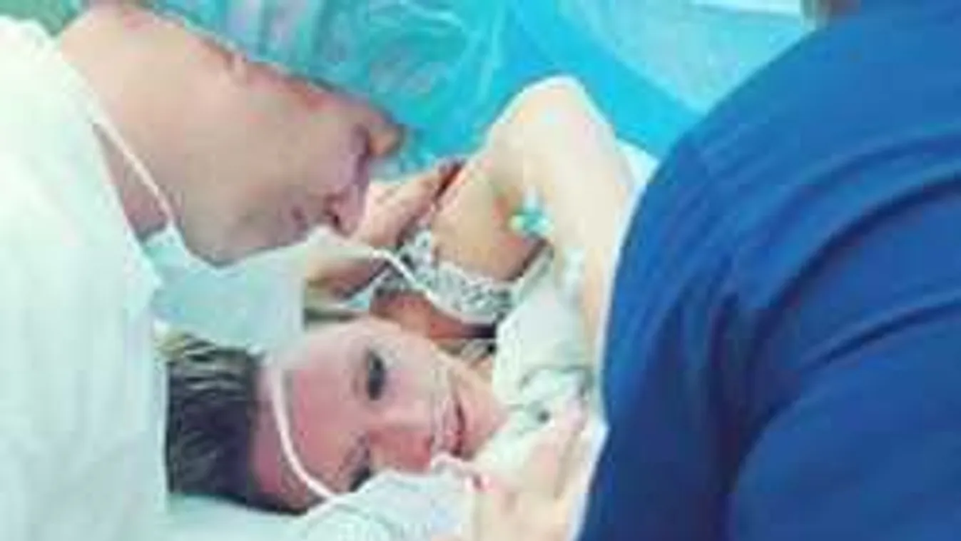 Új találmány a császármetszéshez, hihetetlenül boldogok a kismamák