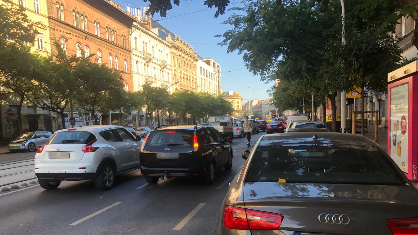 Gigadugók Budapesten: átlagosan 3 percenként történik szabályszegés