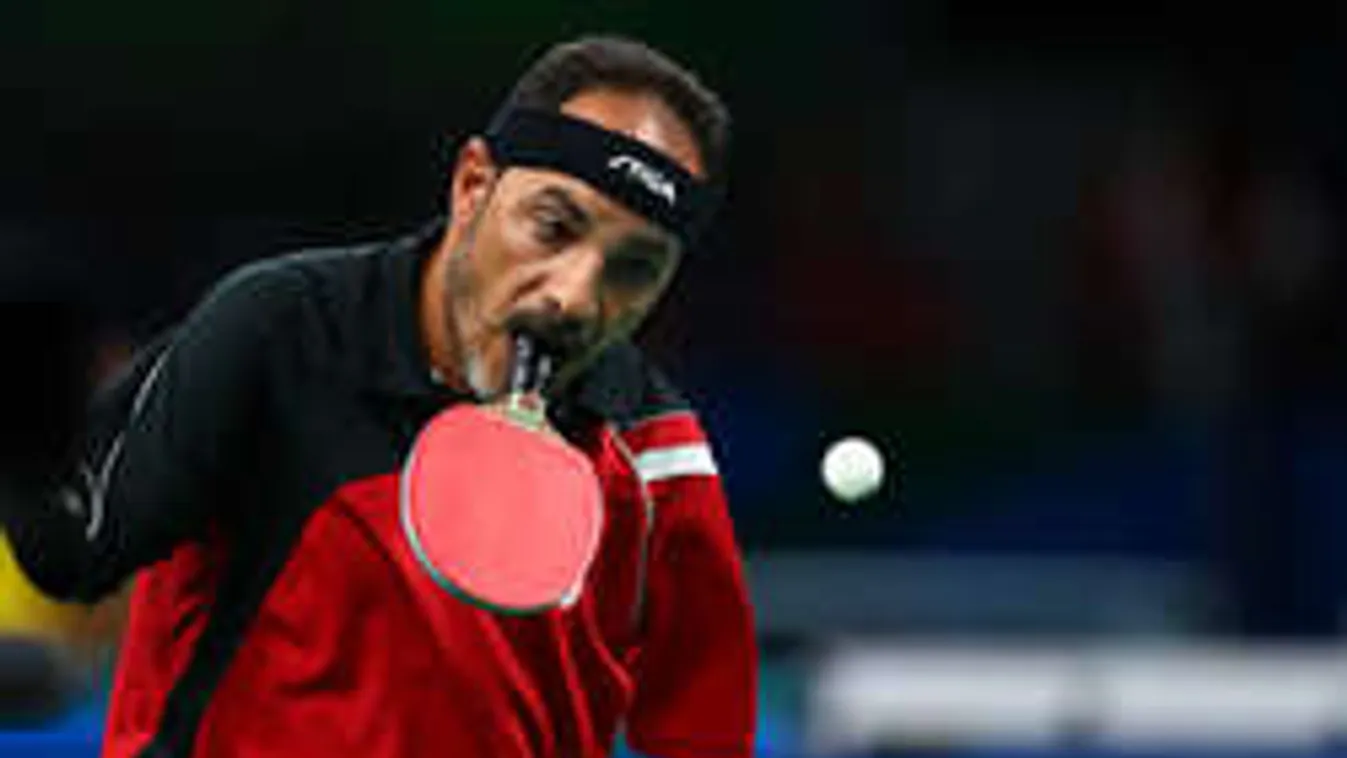 Kéz nélküli asztaliteniszező a paralimpia sztárja