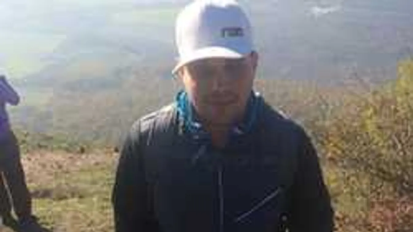 Erre adta a fejét a műszemmel élő magyar fiú