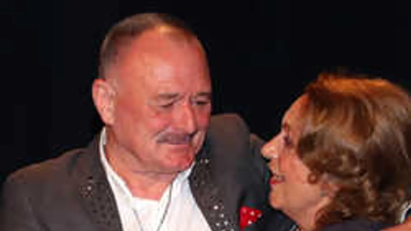 Évtizedek után találkozott újra plátói szerelmével Nagy Feró!