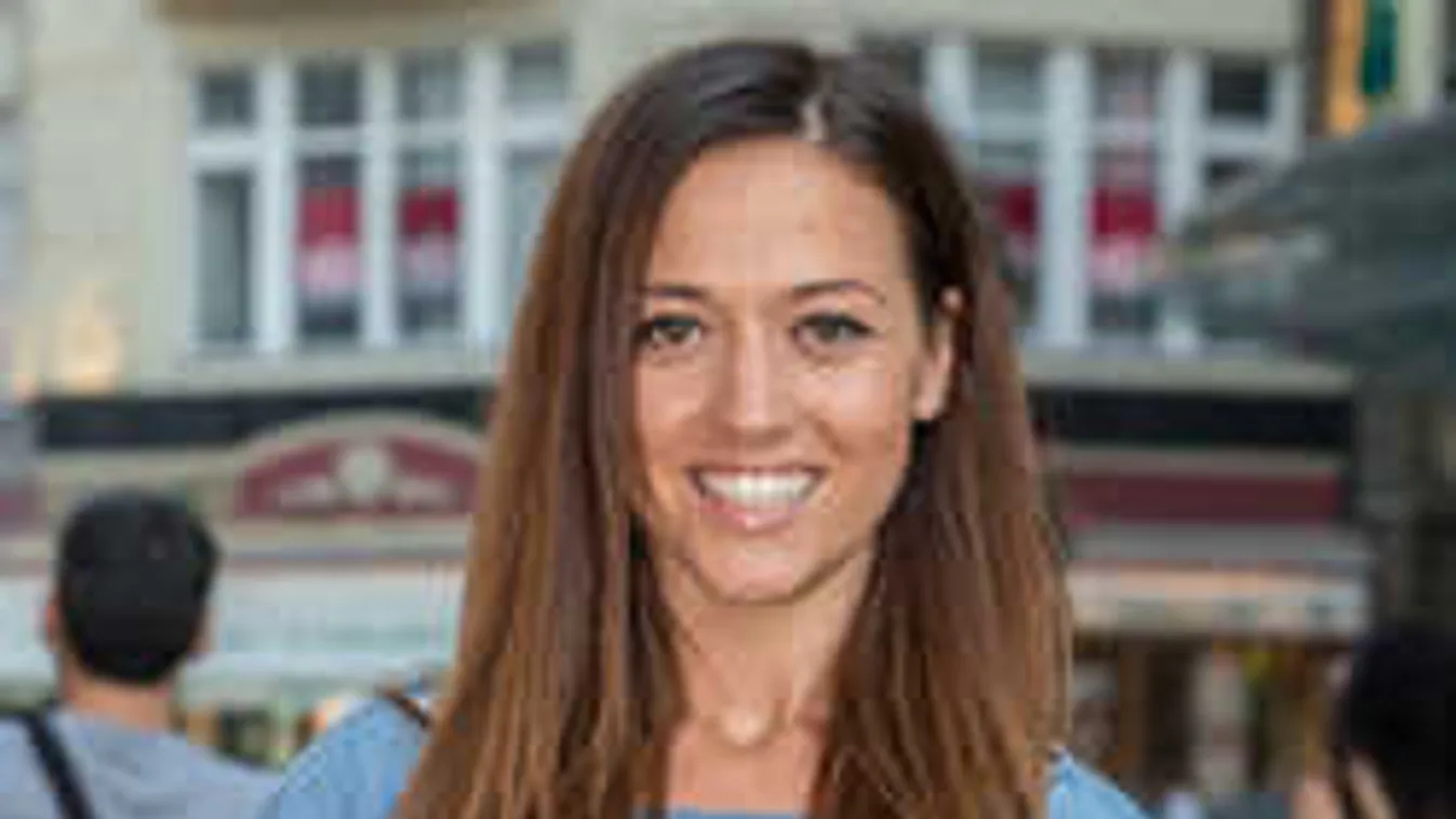 Elképesztő, mennyire megváltozott a magyar énekesnő: te felismered?