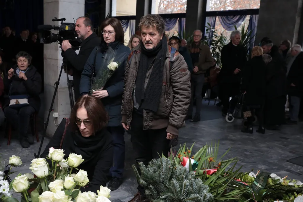 77172089_3850260785000250_1518992257418526720_n