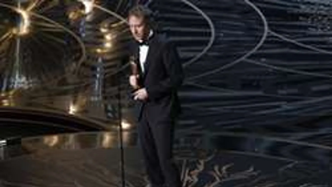 Meghatódott Nemes Jeles László édesanyja, de nem a díjnak örül igazán