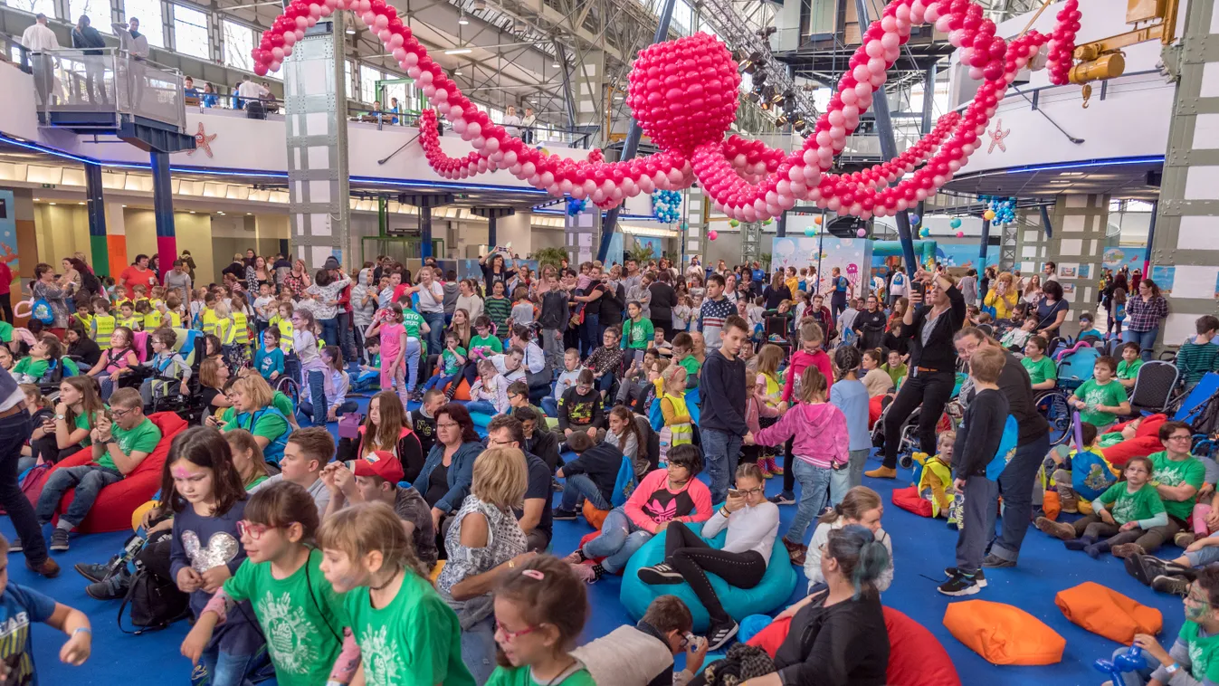 Önfeledten szórakoztak a gyerekek az MVM Élménynapján