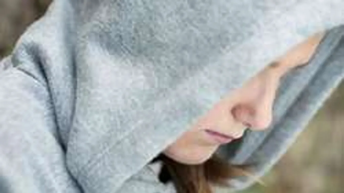 Megerőszakolták a lányokat, akiket az interneten szedtek fel