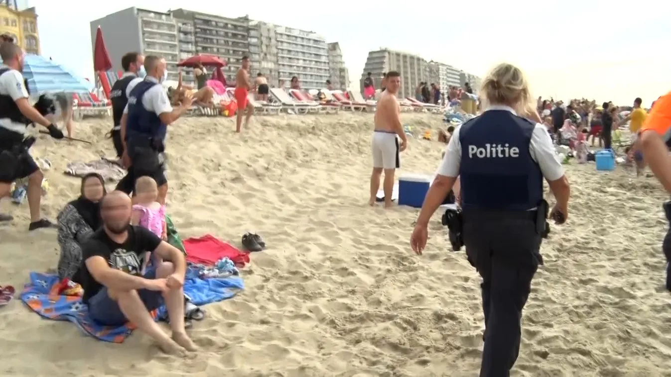Óriási tömegverekedés a strandon, napernyőkkel estek egymásnak a fürdőzők