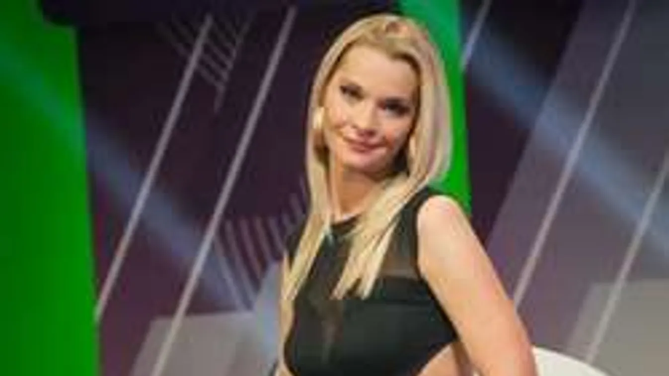 Isten éltesse a ma 39 éves Lilut és végtelen hosszú lábait!