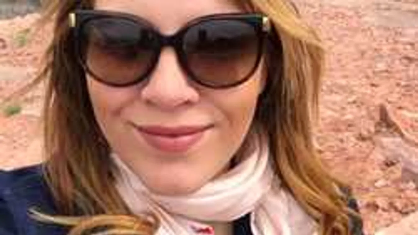 Hatalmas dolgot vett a szájába Tóth Vera, ez nem semmi