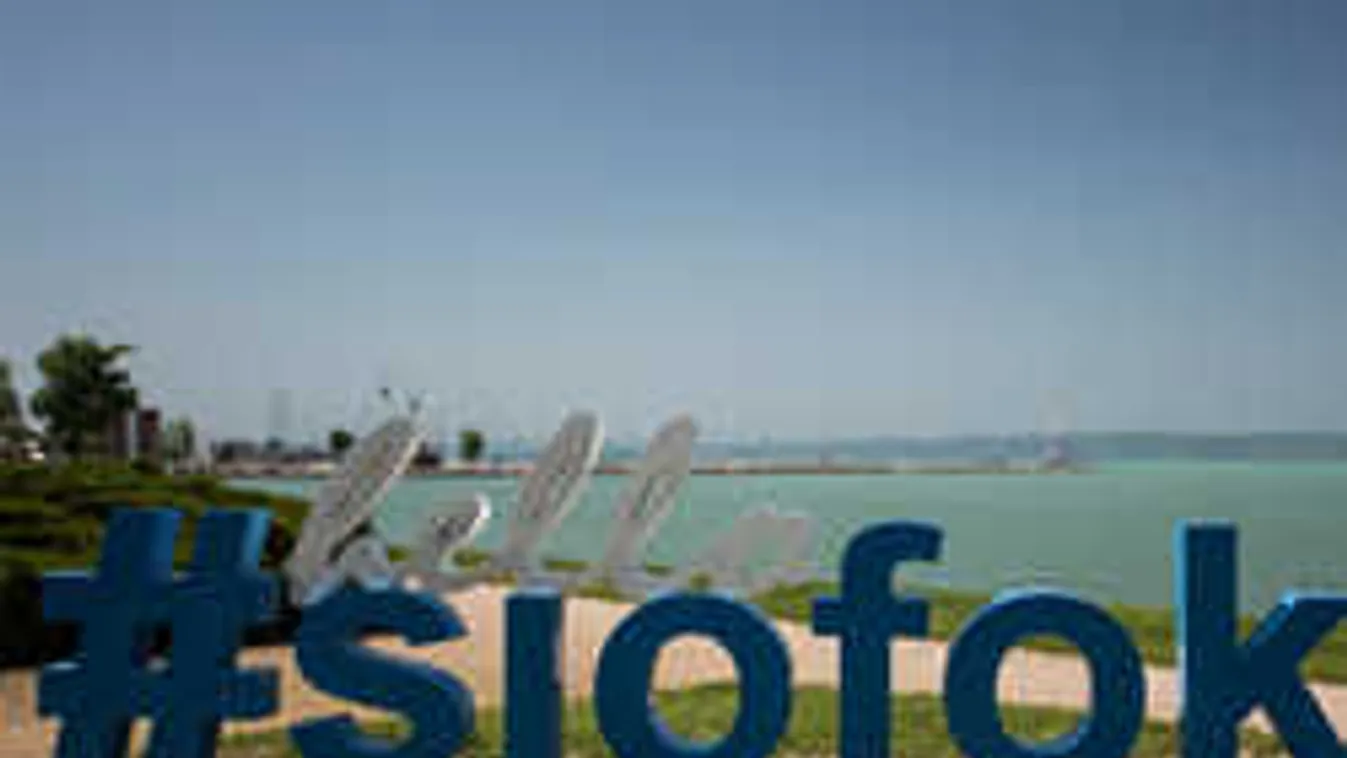 Ennyivel drágább idén a Balaton a Velencei-tónál