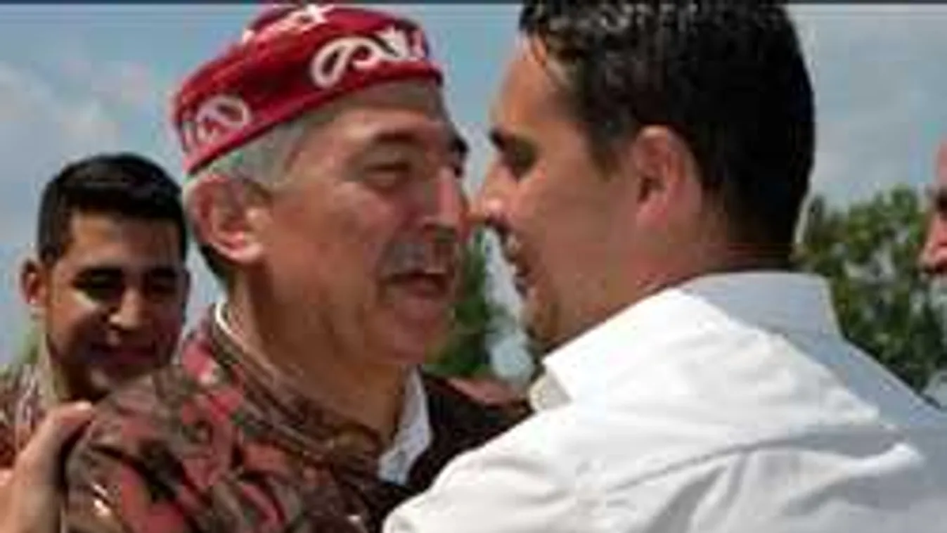 Fidesz: Vona iszlám szélsőségesekhez fűződő viszonya a pápa elleni merényletig ér