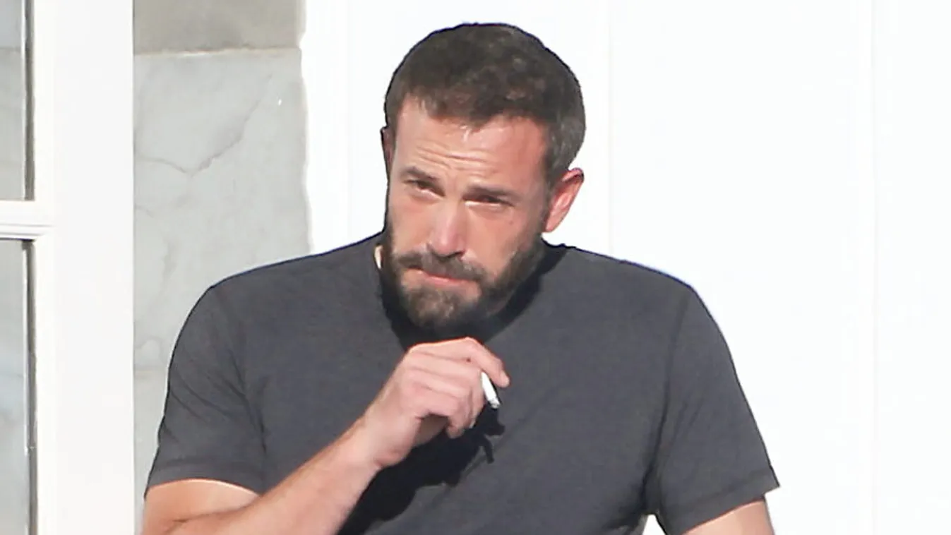 PREMIUM EXCLUSIVE Ben Affleck Enjoys A Smoke Before Locking Lips With Ana De Armas