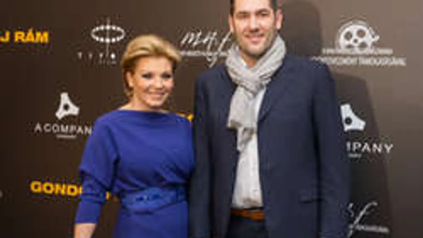 Meghitt fotókon a várandós Liptai Claudia és szerelme!