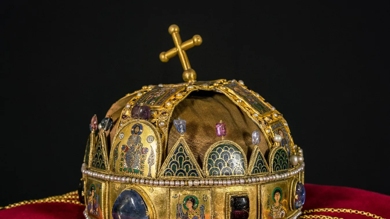 Megdöbbentő titkokat őriz a Szent Korona