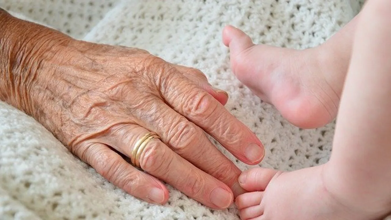 Nőnapra készül a világ legfiatalabb dédije, nagyinak sem mondanánk a kora alapján