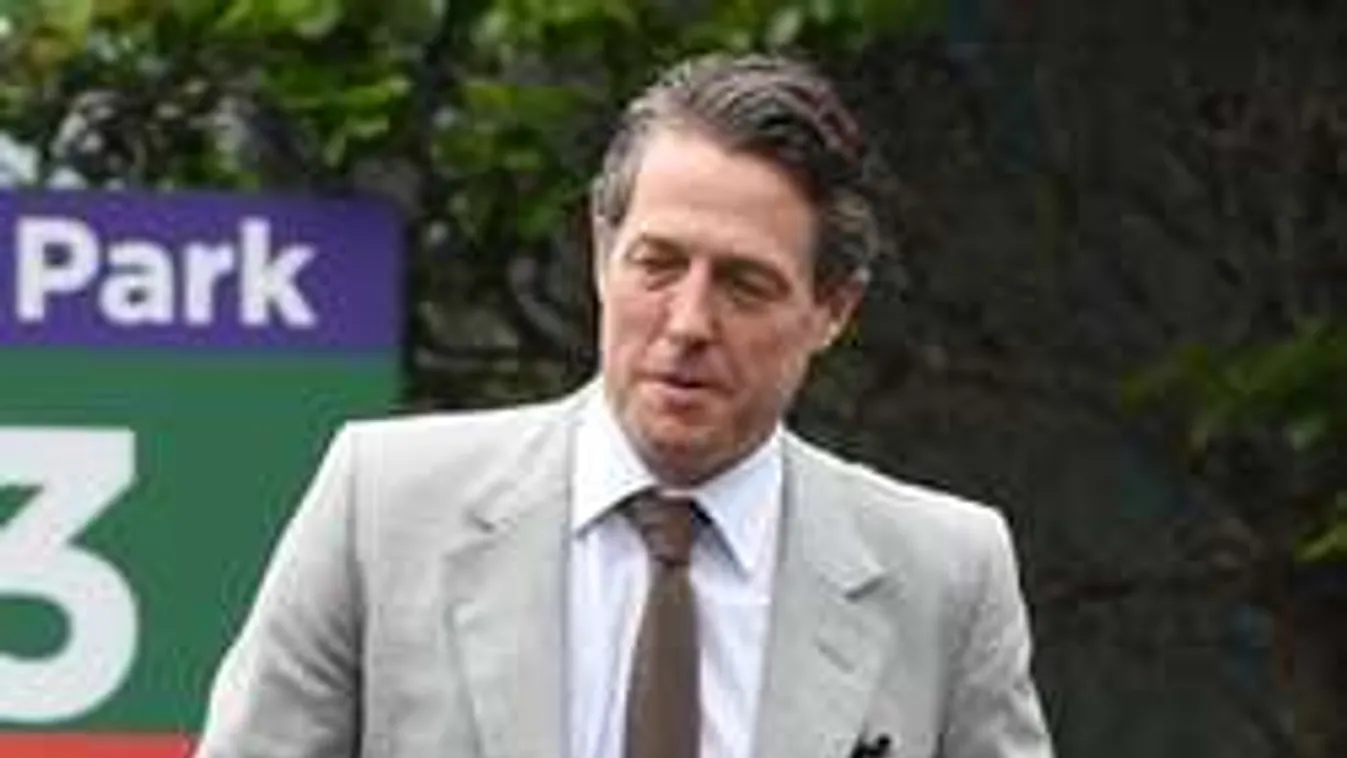 Megszületett Hugh Grant negyedik gyereke