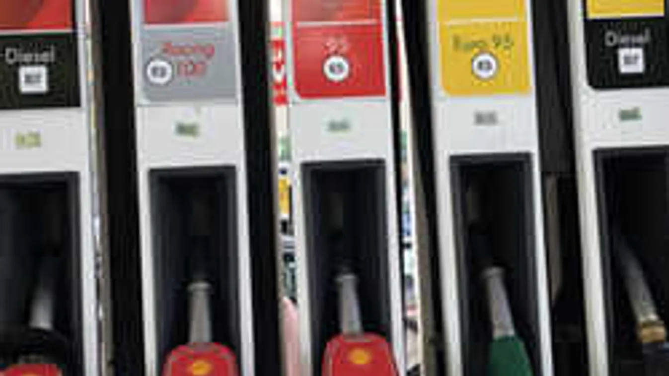 Tankolás: péntektől új címkék lesznek a benzinkutakon