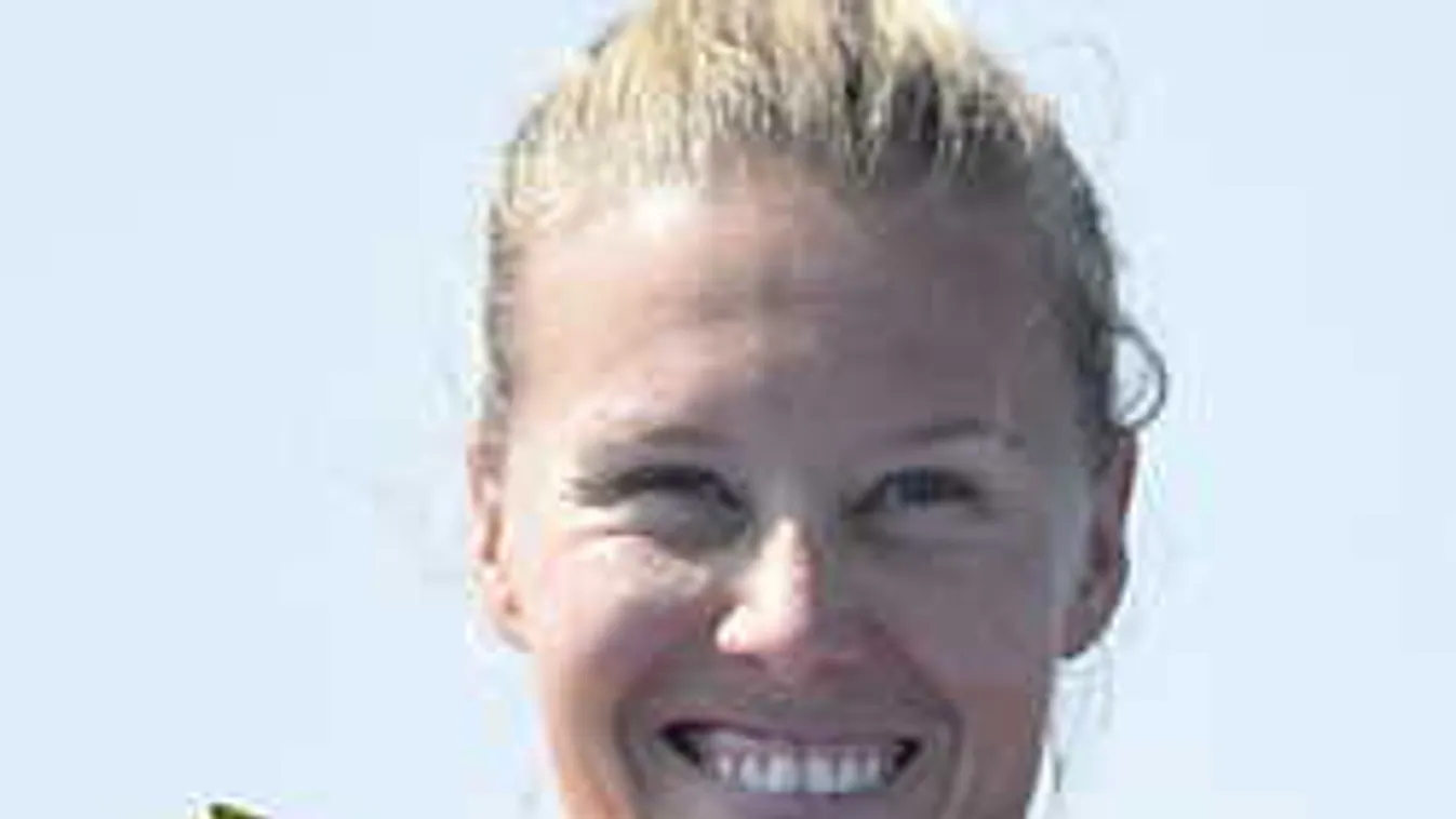 Titkolózik gyermekével kapcsolatban Kozák Danuta