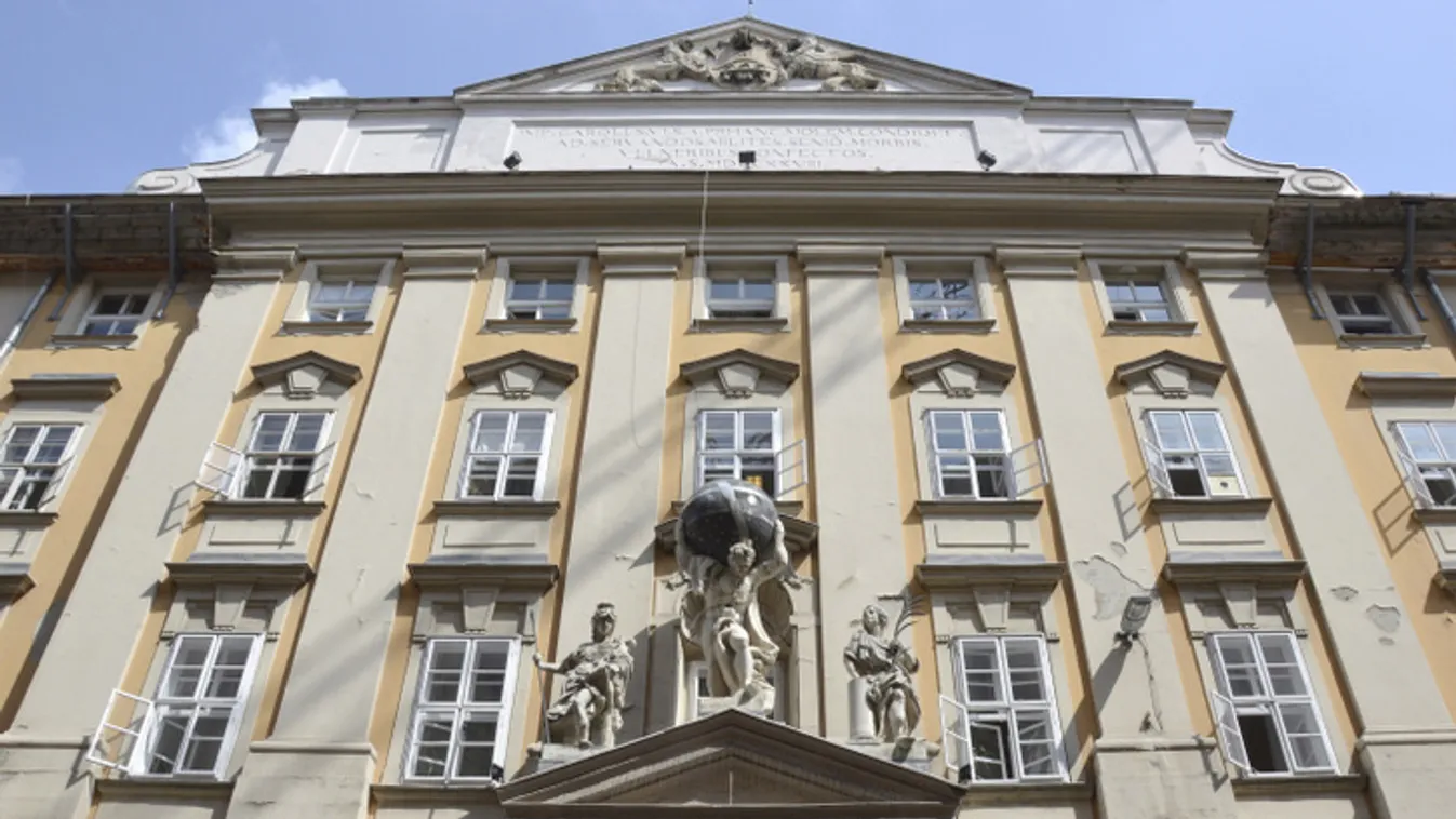 Budapest vezetése eladná a Városháza épületét