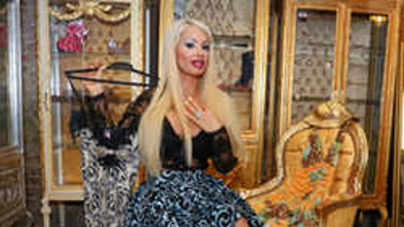 Ez durva: Videoblogján önkielégít Kelemen Anna