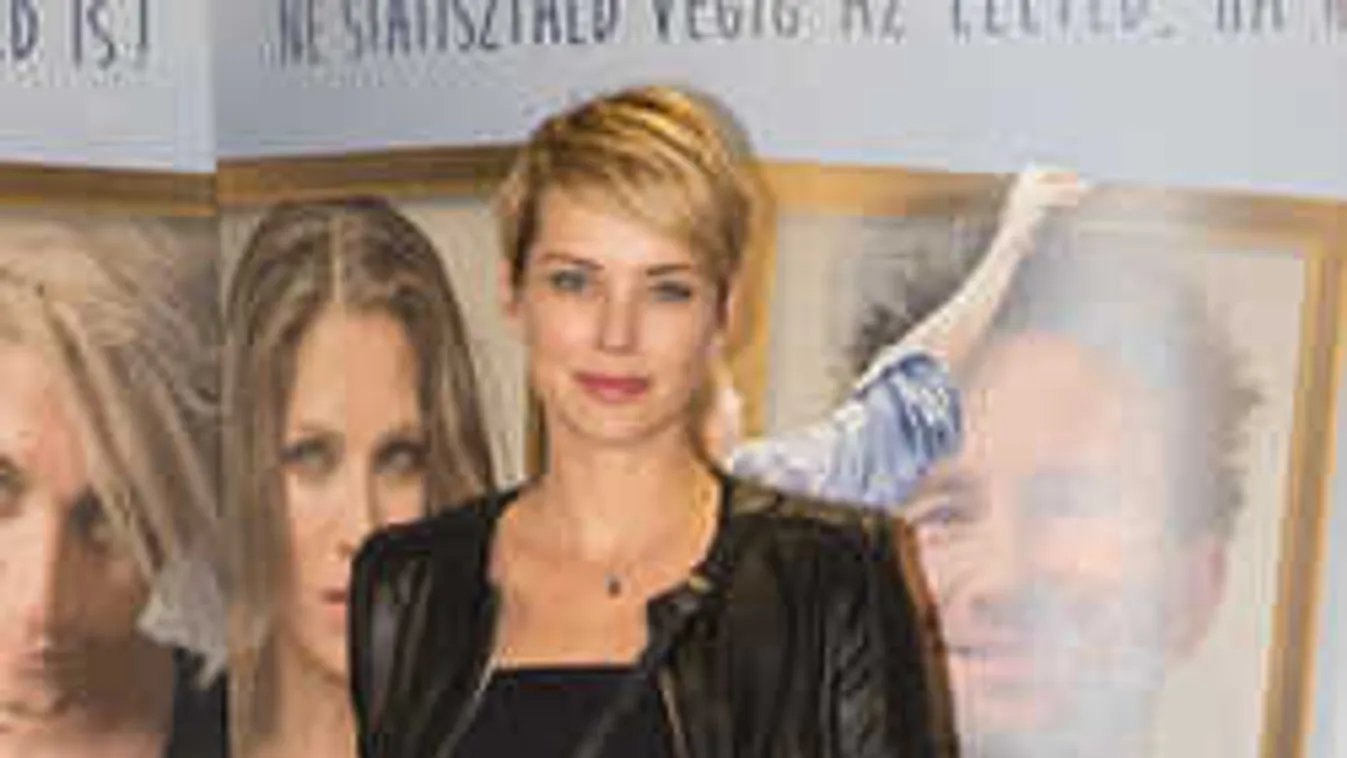 Elállt a lélegzetünk: bikinire vetkőzött Osvárt Andi