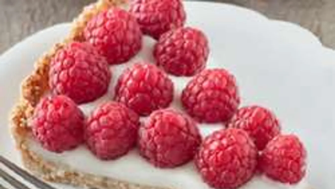 Főnyeremény a nyári diétához: Málnás-kókuszos álomtorta cukor nélkül!