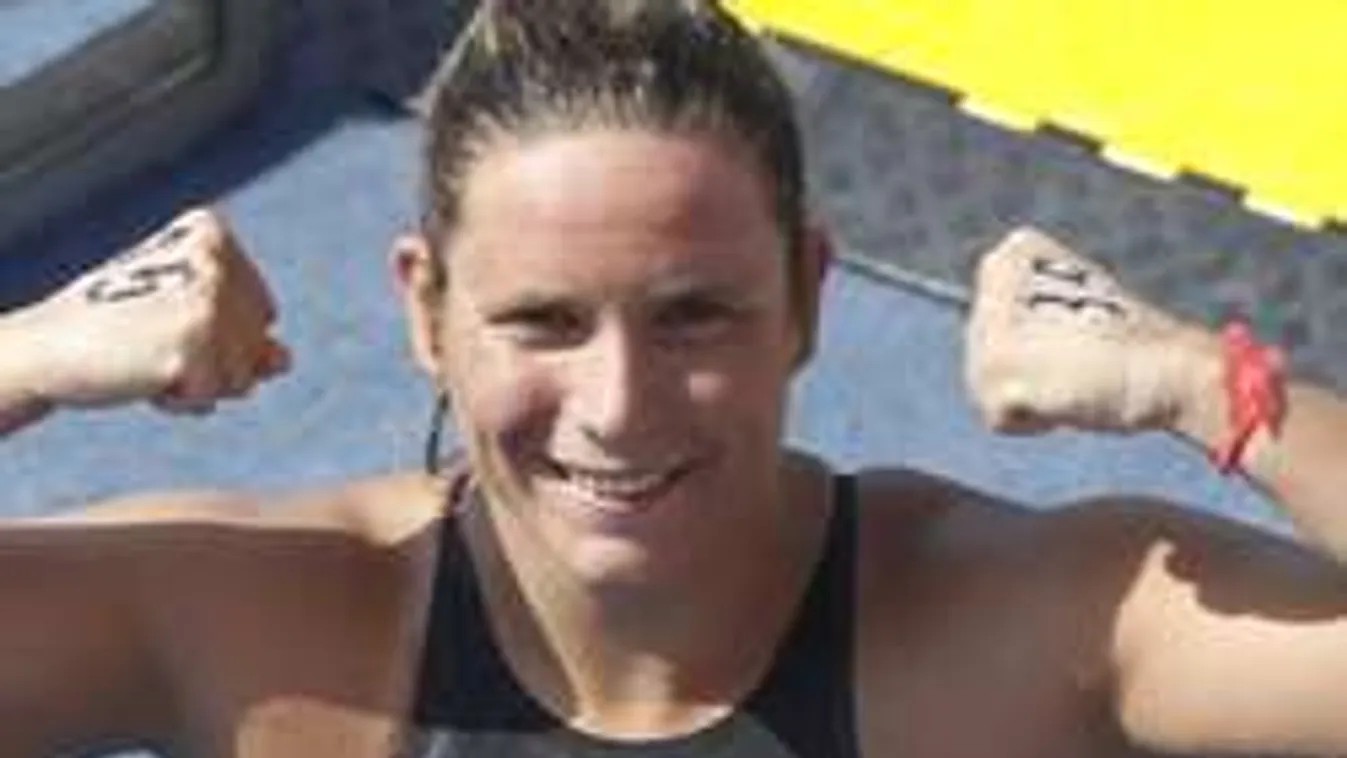 Risztov Éva boldogsága, édes kisbabának örül - Fotó