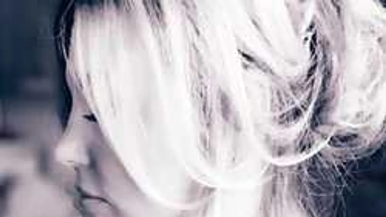 Fontos üzenetet küldött Liptai Claudia!