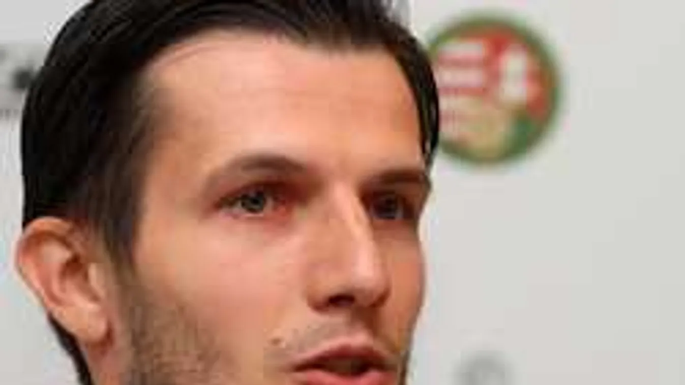 Váratlan fordulat, új irányt vehet a magyar sztárfocista élete