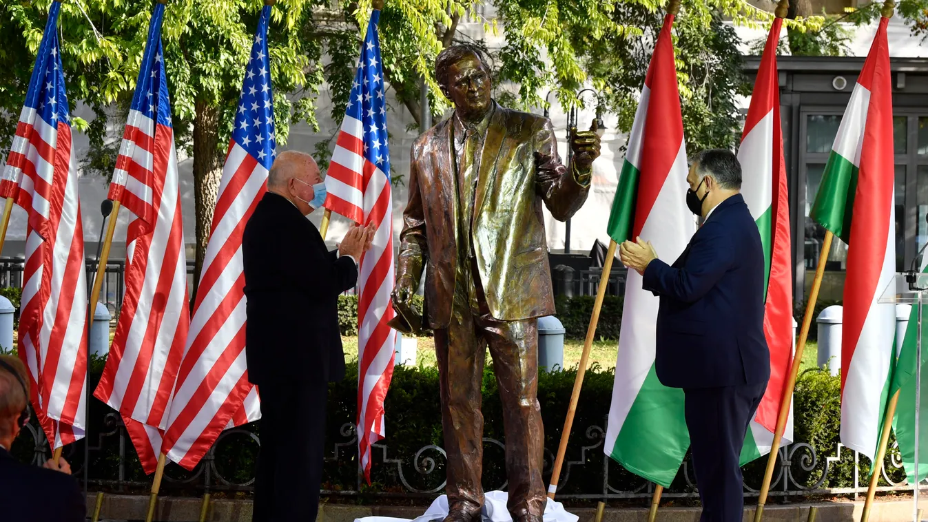 CORNSTEIN, David B.; ORBÁN Viktor; BUSH, George