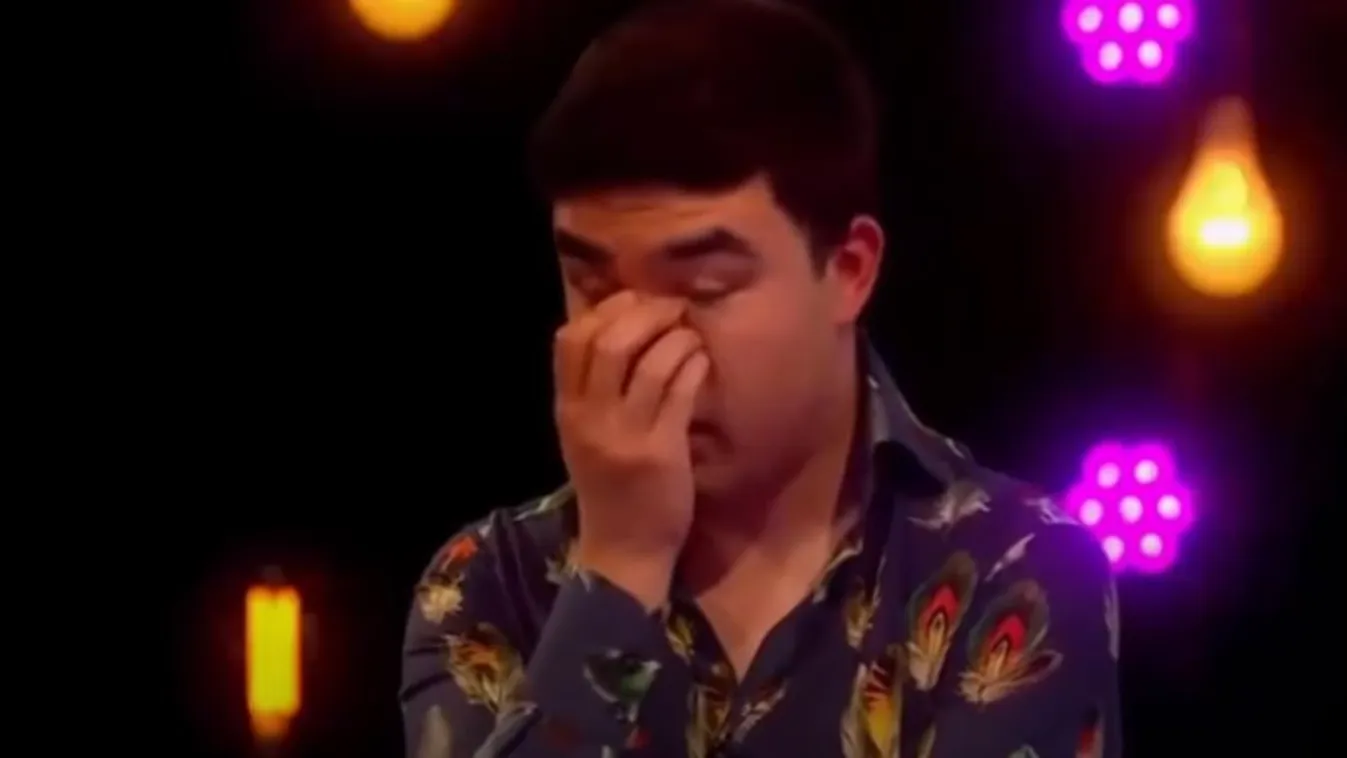 Egy tévéműsorban látott életében először pucér nőt a szűz fiú – a reakcióját látni kell