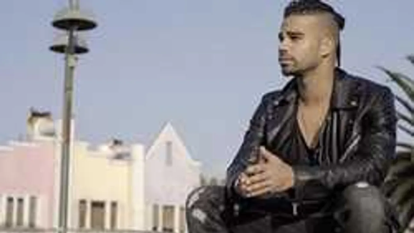 Kállay Saunders András: Biztos halálra idegesítjük a szomszédokat