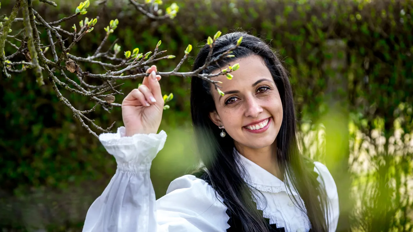 Ki visz húslevest Budapestre Koncz Zsófiának, a Fidesz szerencsi „csodagyerekének”?