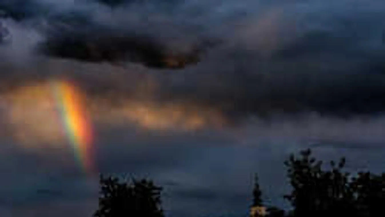 Látványos jelenség Magyarország égboltján, most te is megnézheted