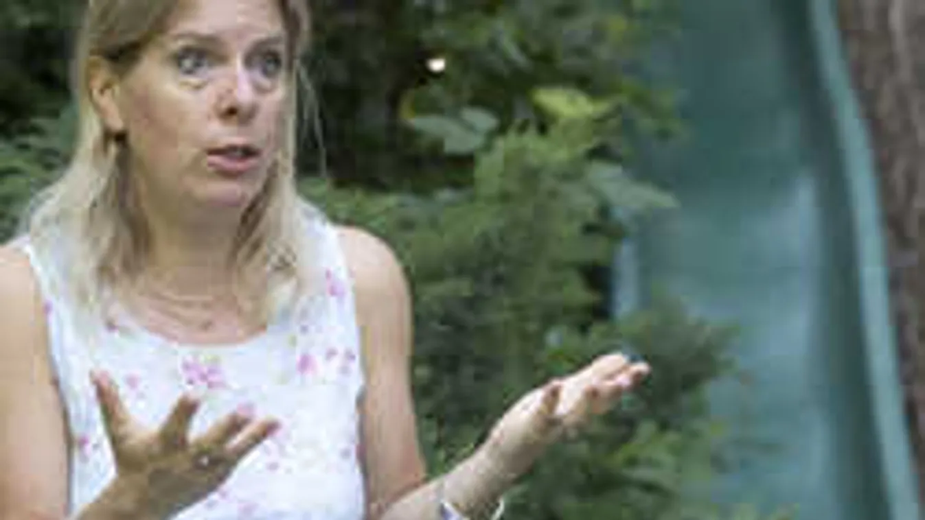 Így lehet nagyon kevés a panelben a rezsi