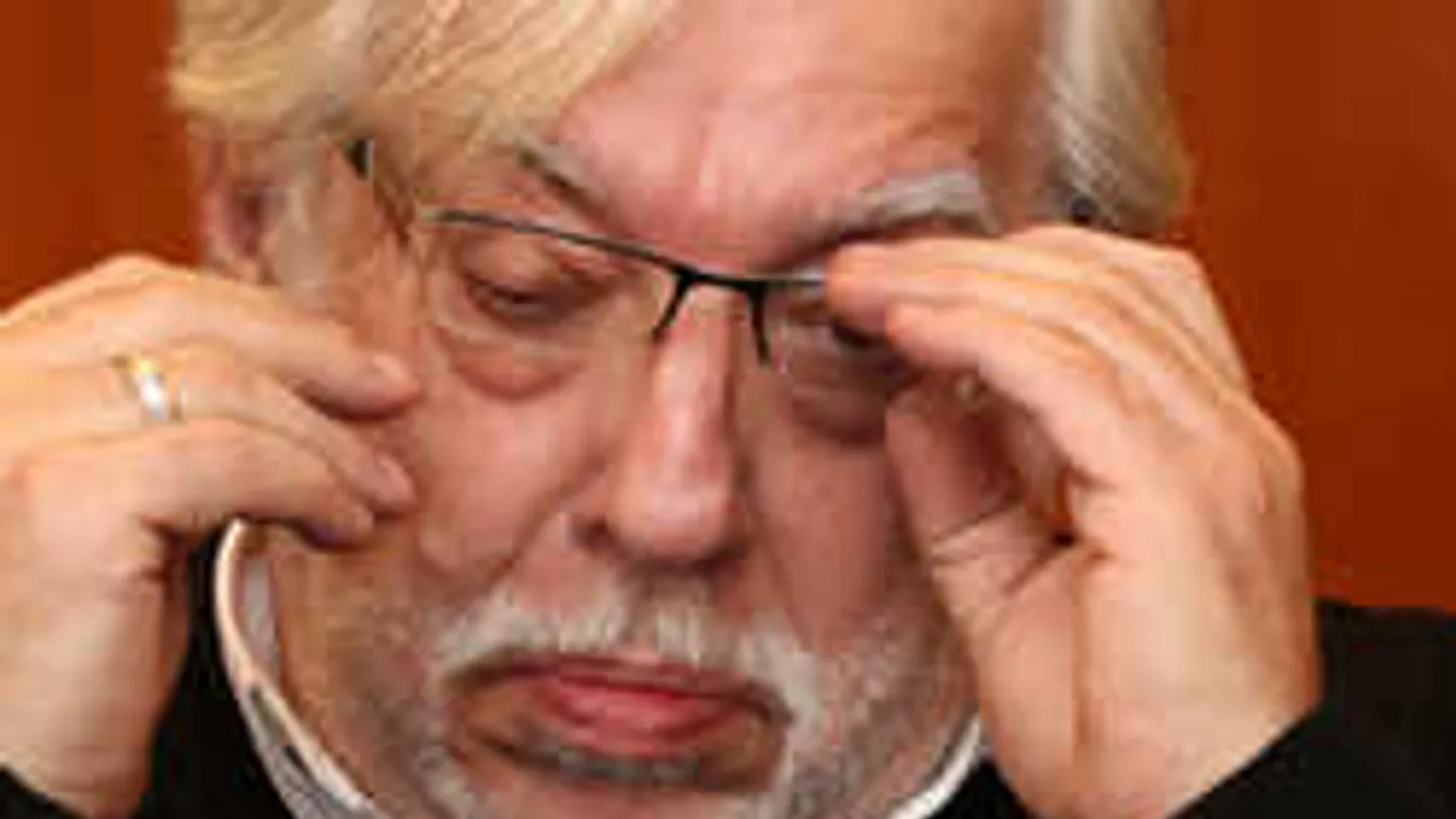 Bevallotta hűtlenségét a közkedvelt magyar tévés