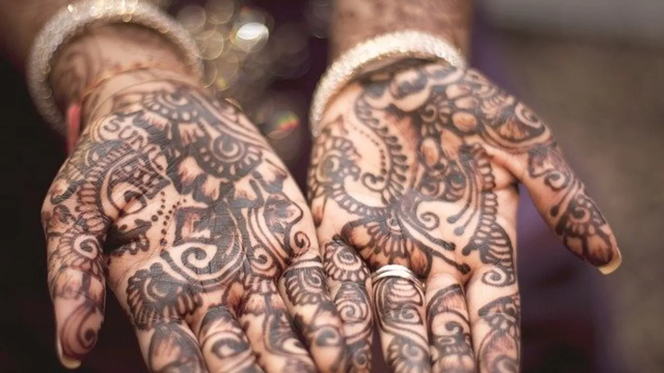 Durva képek: a német nagymama, aki ledobta a textilt és dögösre varratta magát